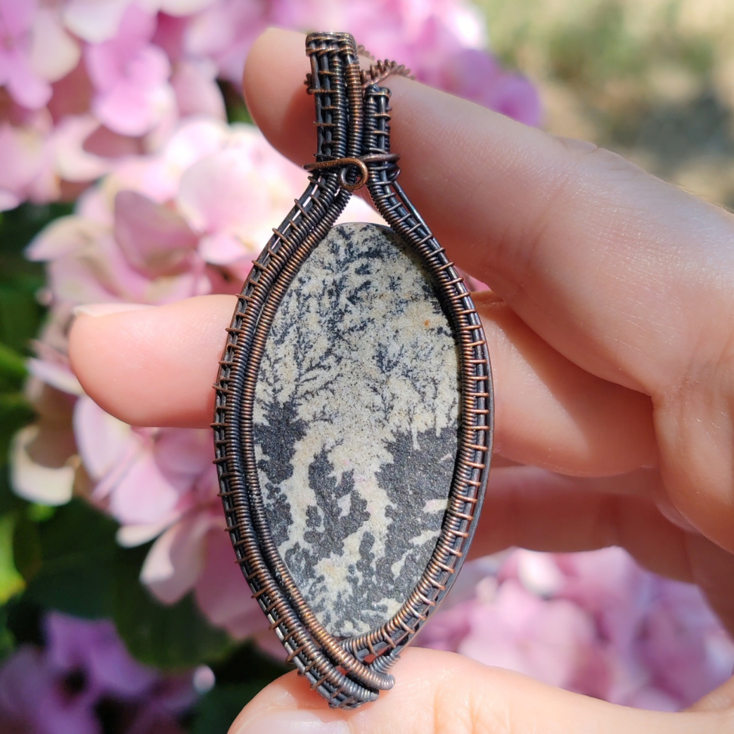 PSİLOMELAN BAKIR SARMA KOLYE