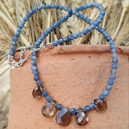 DUMANLI KUVARS & MAVİ SAFİR KOLYE